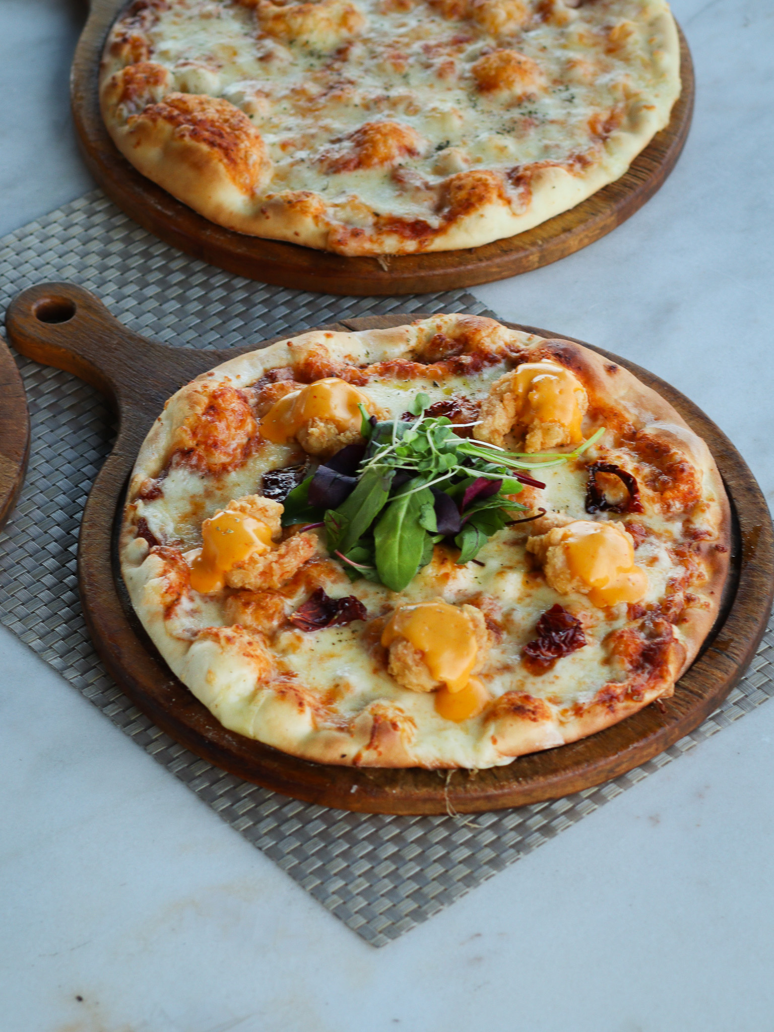 DAHAB PIZZA WITH DYNAMITE SHRIMP
